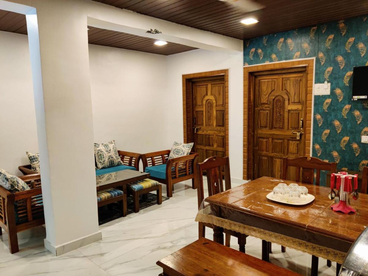 Whitehouse Homestay By Oxystays Hospitality アリバグ エクステリア 写真