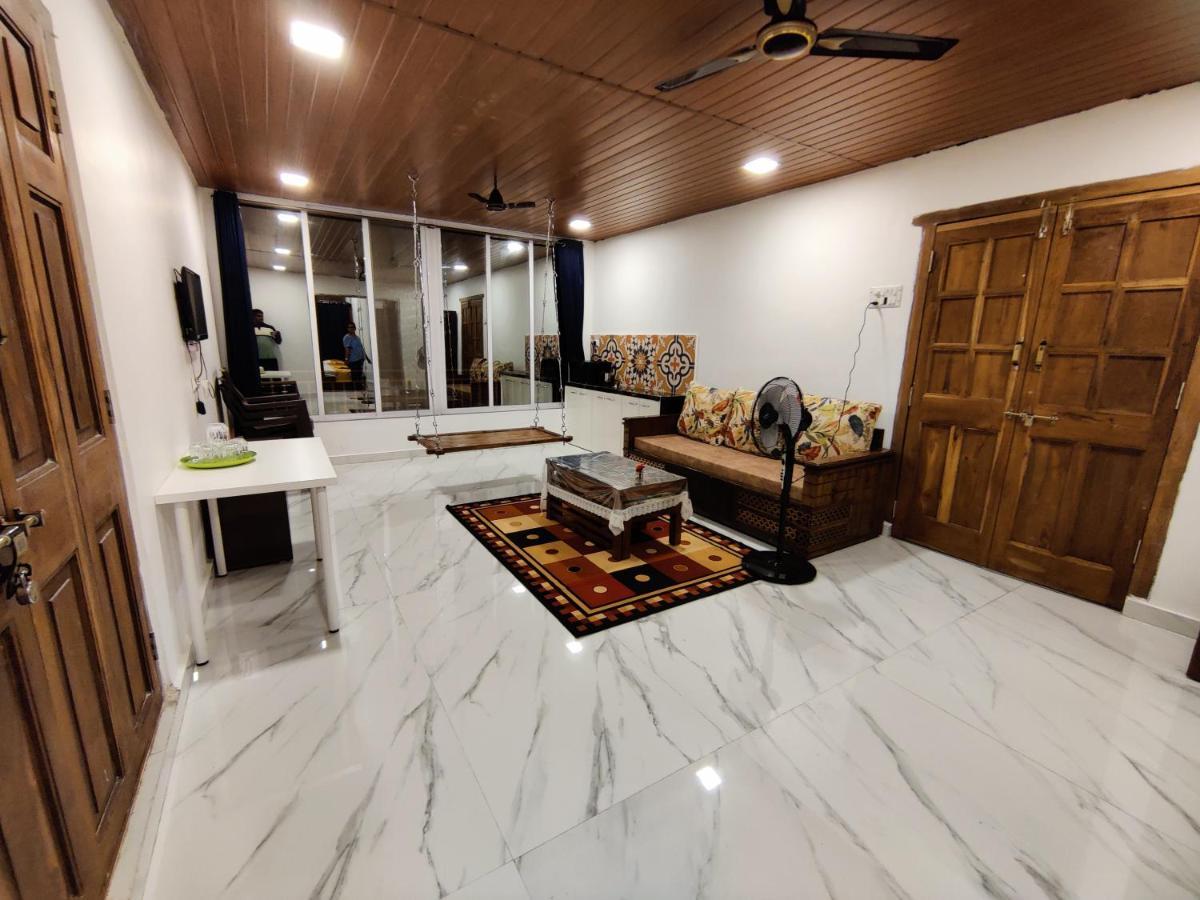 Whitehouse Homestay By Oxystays Hospitality アリバグ エクステリア 写真