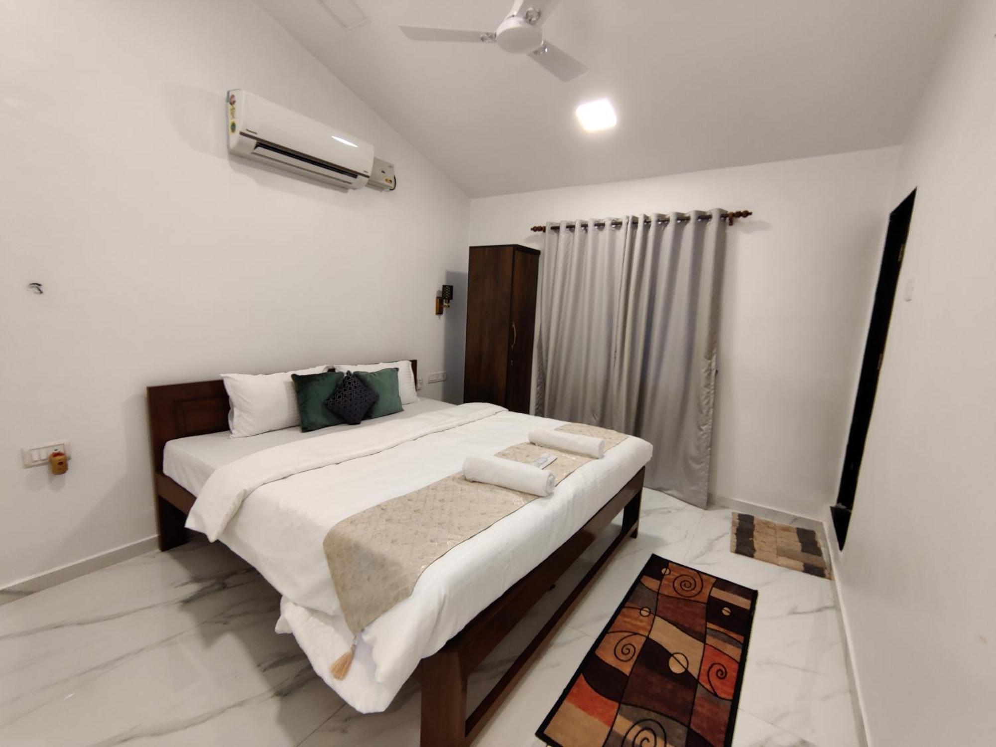 Whitehouse Homestay By Oxystays Hospitality アリバグ エクステリア 写真