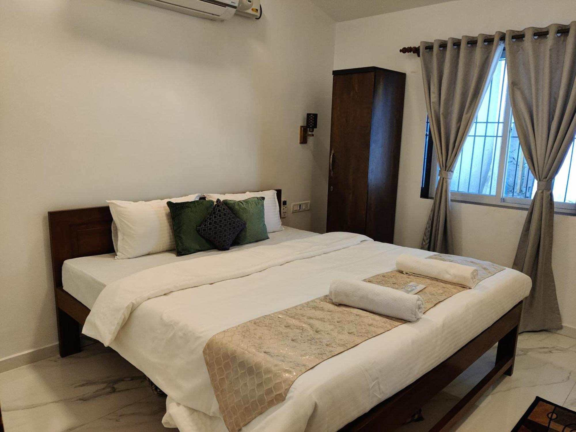 Whitehouse Homestay By Oxystays Hospitality アリバグ エクステリア 写真