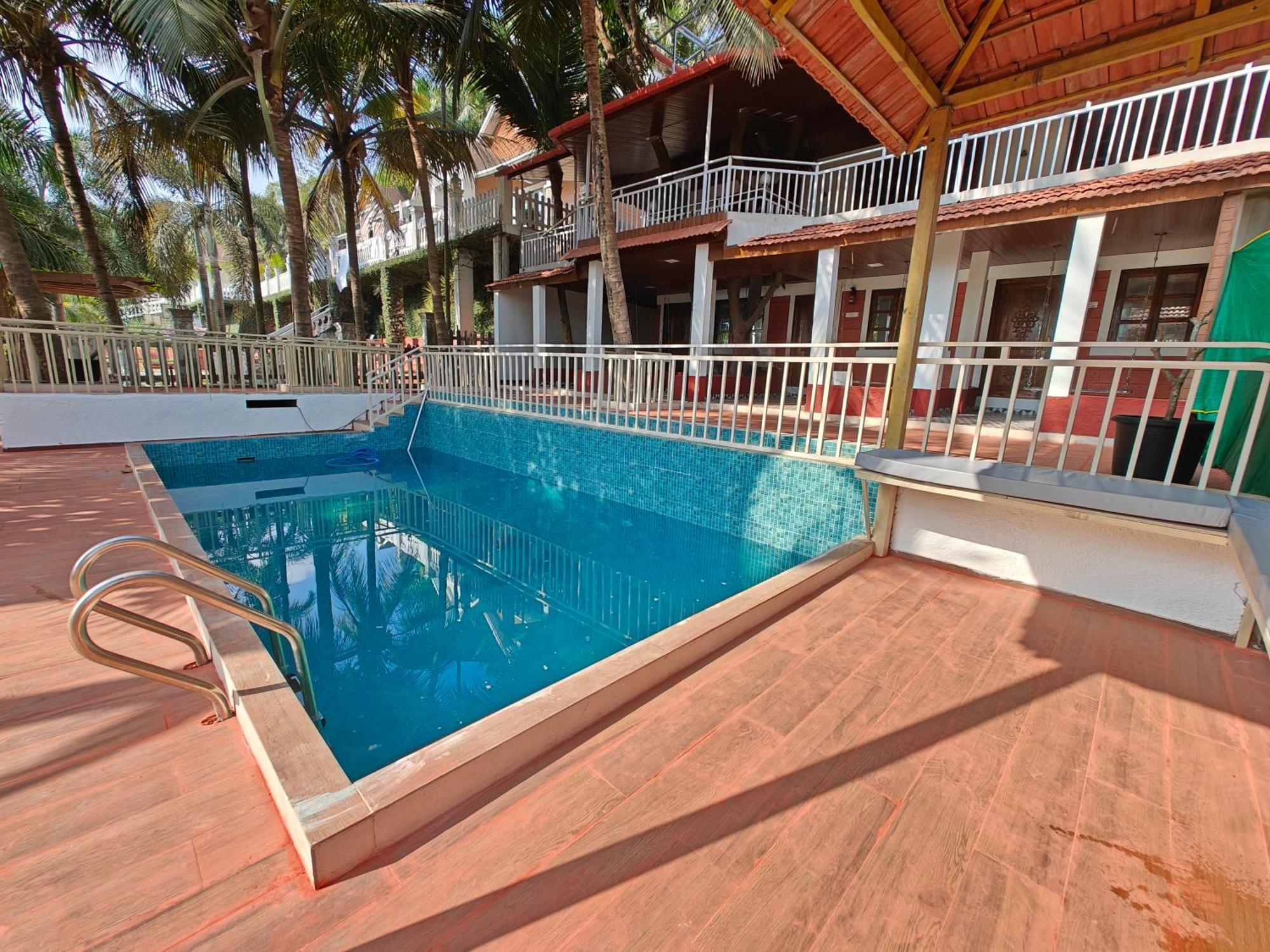 Whitehouse Homestay By Oxystays Hospitality アリバグ 部屋 写真
